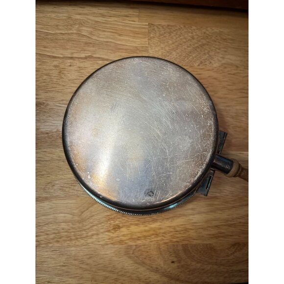 Sheffield Silver Company Silent Butler Silver Over Copper, Raised Flower on Lid - Picture 8 of 10